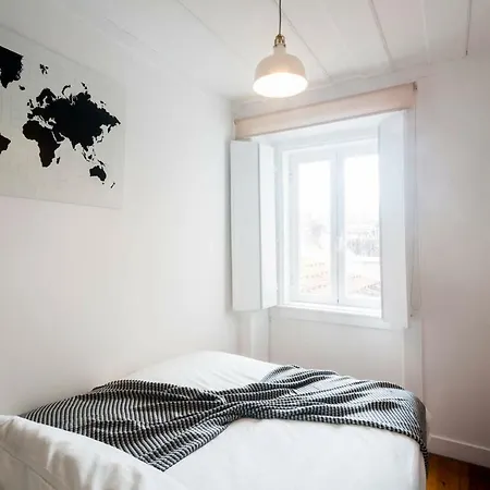 Ola - Bairro Alto I Lisbona
