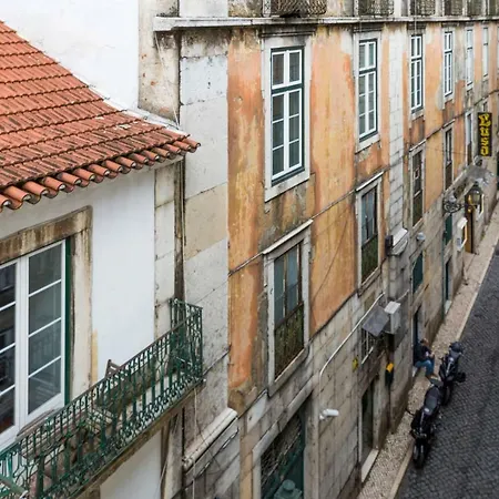 Ola - Bairro Alto I Lisbona